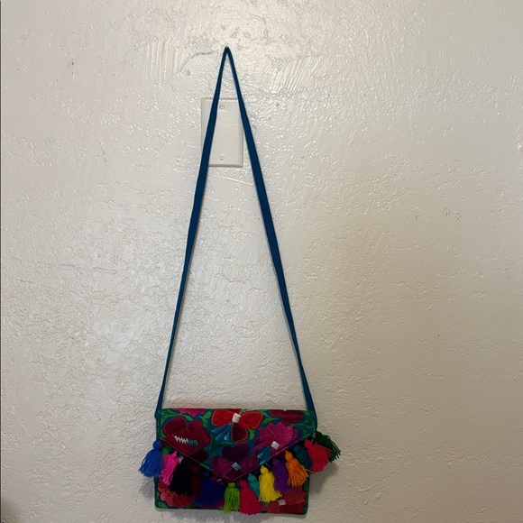 Colorful Embroidered Women's Floral Bag Purse Crossbody NWOT - Picture 10 of 10